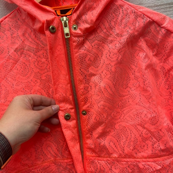 ASOS Bright Coral Rain Coat Jacket Lace Stylish Hooded Safety Running XS/S Euro - Picture 3 of 12
